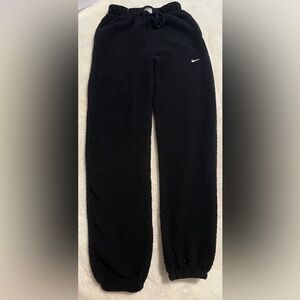 Nike Sherpa Sweatpants